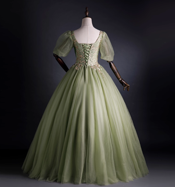 Princess Light Green Square Neck Puff Sleeve Gold Embroidery Tulle Ball Gown Prom Dress Sweet 16 Dress