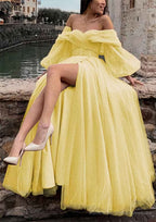 Princess Off-the-Shoulder Sweep Train Tulle Prom Dresses With Pleated Split
