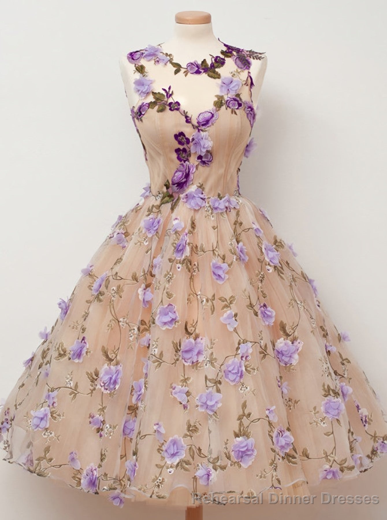 A Line Jewel Tea Length Open Back Champagne Tulle With Appliques Flowers Short Homecoming Dresses Main image