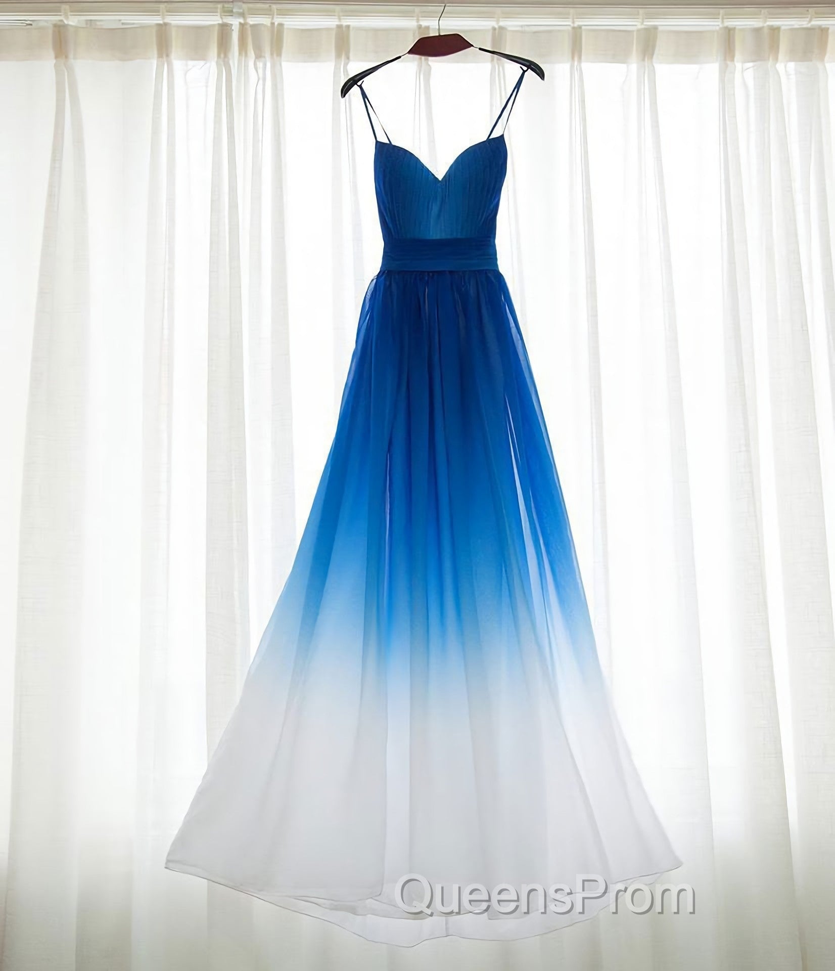 Spaghetti Strap Royal Blue Ombre Long Chiffon Royal Blue Ombre A Line Sweetheart Evening Prom Dress Secondary image