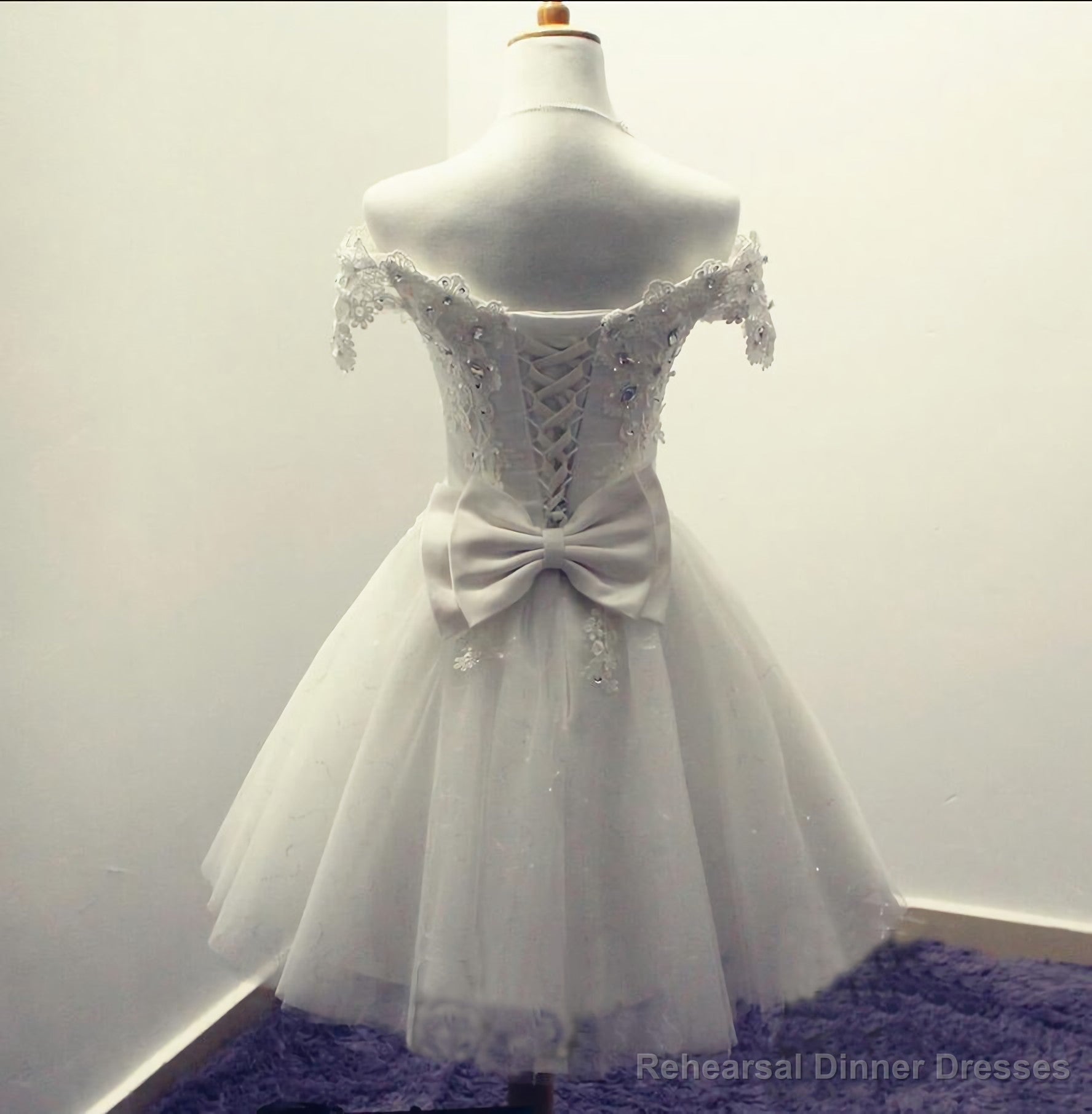 2025 Off Shoulder Lace Lovely Elegant Romantic Prom Dresses Main image
