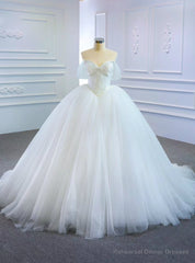 Purchase Your Favorite Fashion White Ball Gown Tulle Sweetheart Pleats Wedding Dress
