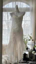Pure And Elegant Chiffon Strap Beaded Mermaid Classy Prom Dress