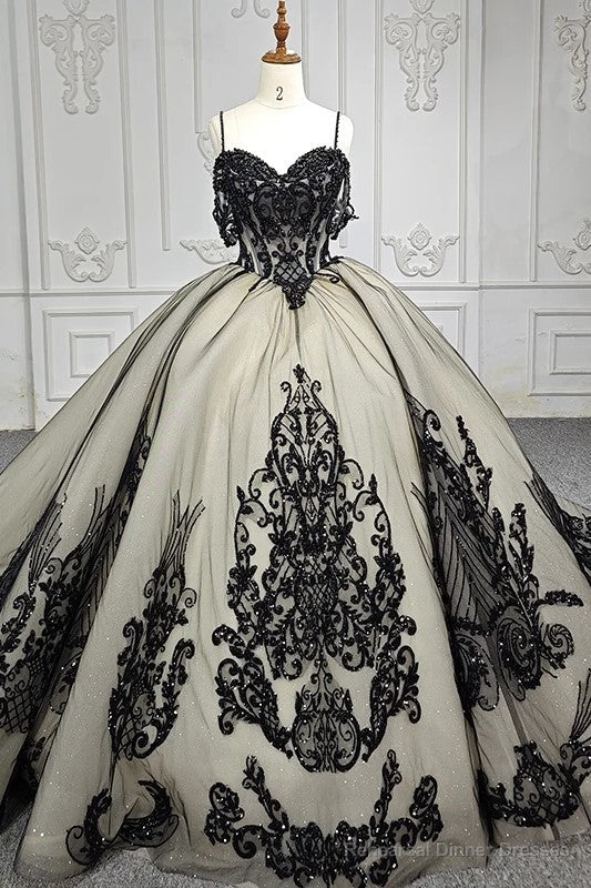 Quinceanera Dress Elegant Spaghetti Straps Embroidery Ball Gown Prom Dresses Main image