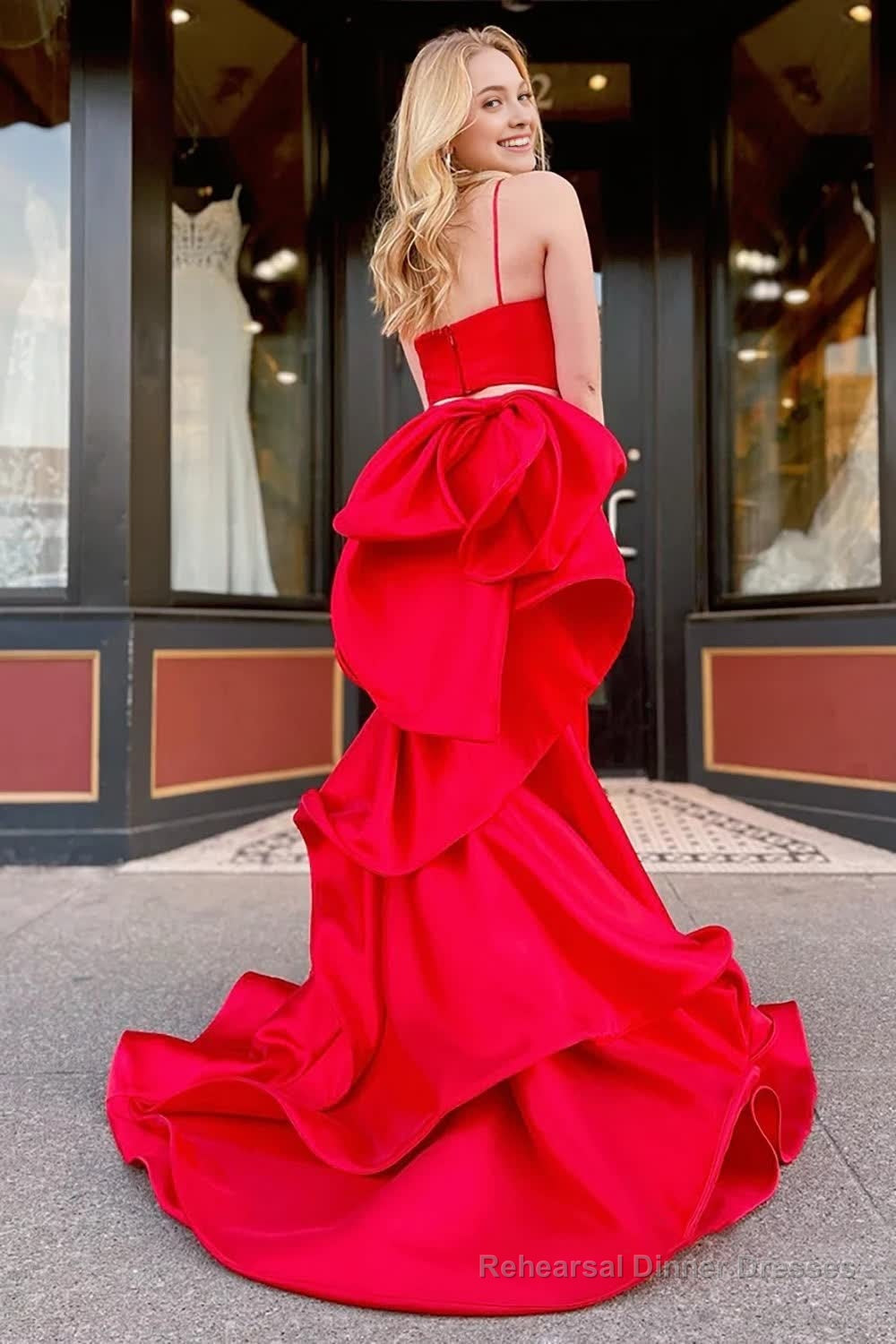 Red 2 Pieces Spaghetti Straps Prom Dress Secondary image