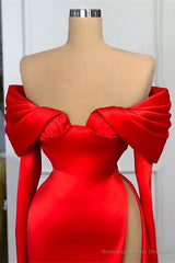Red Off-the-Shoulder Long Sleeves Prom Dress Mermaid With High Split