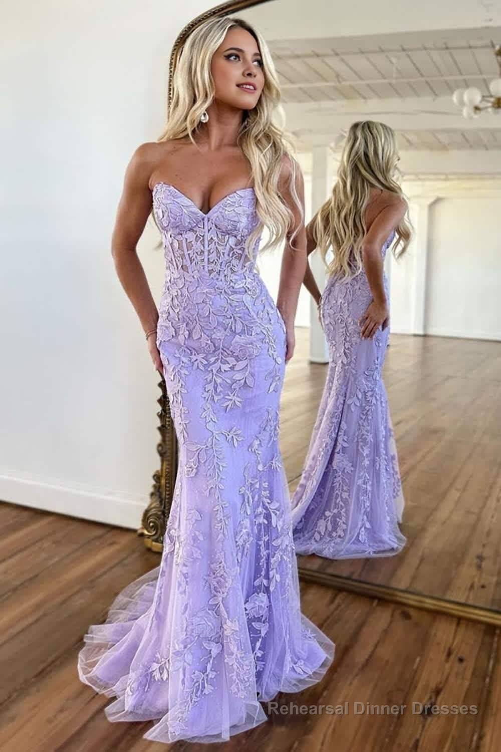Red Sweetheart Lace-Up Long Mermaid Prom Dress with Appliques