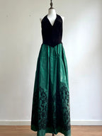 Retro Black And Green A-Line Halter Neck Velvet And Satin Classy Prom Dress