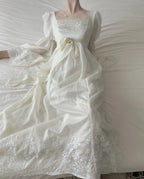 Retro Elegant Ivory A-Line Square Neck Long Sleeve Embroidered Lace Long Classy Prom Dress