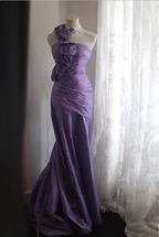 Retro Elegant Purple 3D Floral One-Shoulder Mermaid Satin Long Classy Prom Dress