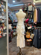 Retro Elegant White Mermaid Strapless Pleated Satin Long Classy Prom Dress