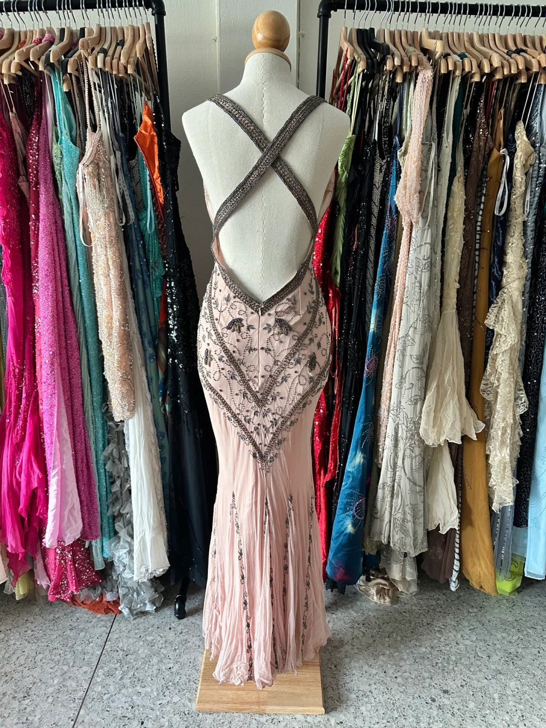 Retro Pink Mermaid Backless V-Neck Beaded Chiffon Long Classy Prom Dress