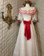 Retro White And Red Color-Blocked Ruffled Collar Polka Dot Bow Lace A-Line Long Classy Prom Dress