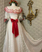 Retro White And Red Color-Blocked Ruffled Collar Polka Dot Bow Lace A-Line Long Classy Prom Dress