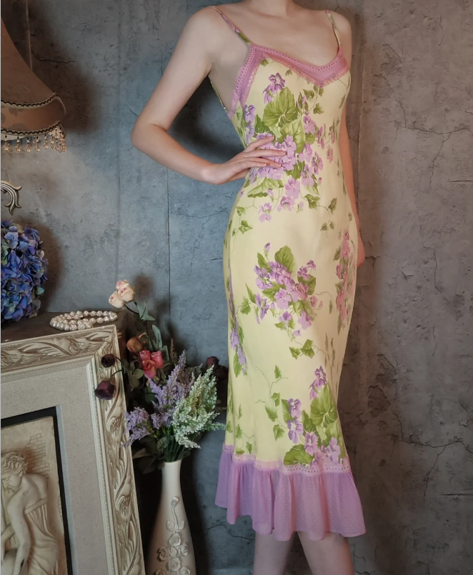 Retro Yellow-Based Purple Floral Mermaid Spaghetti Strap V-Neck Chiffon Classy Prom Dress