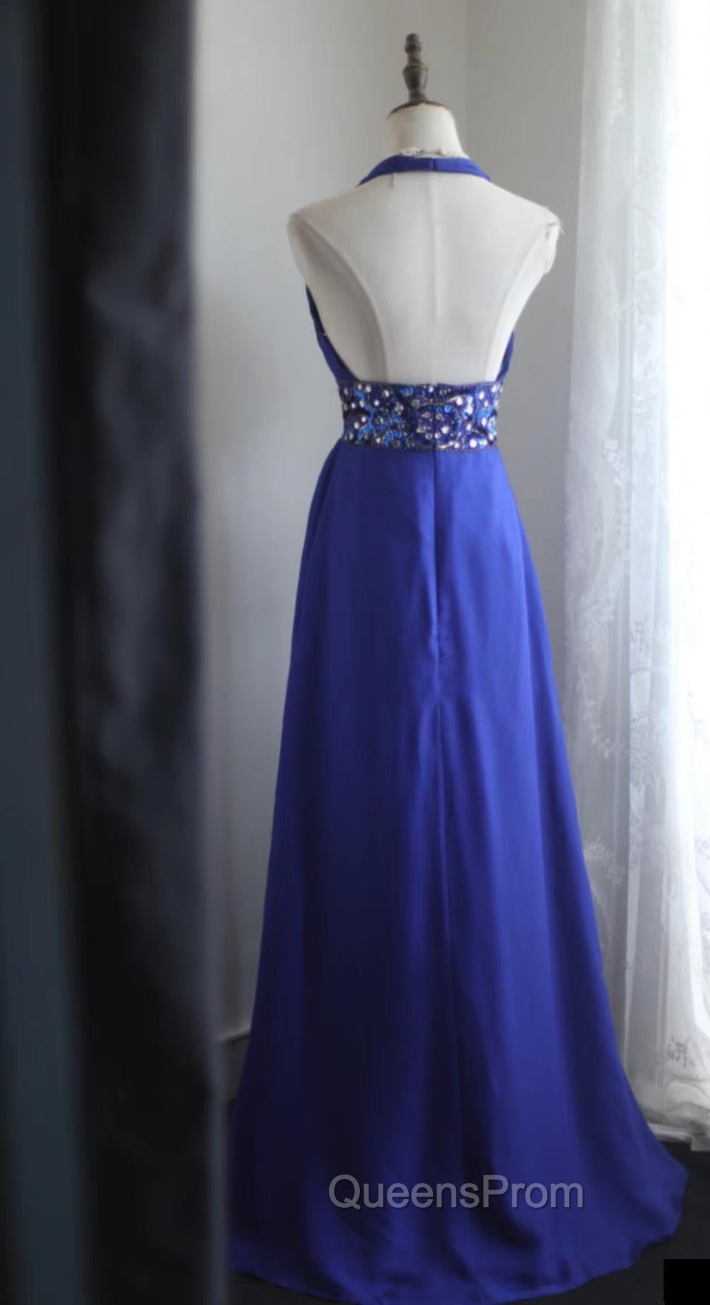 Royal Blue A-Line Halter Chiffon Satin Long Evening Prom Dress V-Neck Beaded Birthday Party Dress