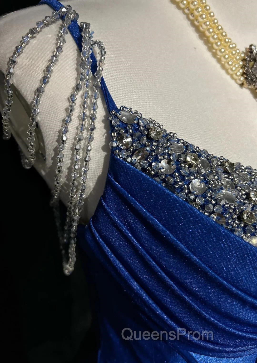 Royal Blue Elegant Mermaid Satin Spaghetti Strap Long Evening Prom Dress Beaded Formal Evening Gown