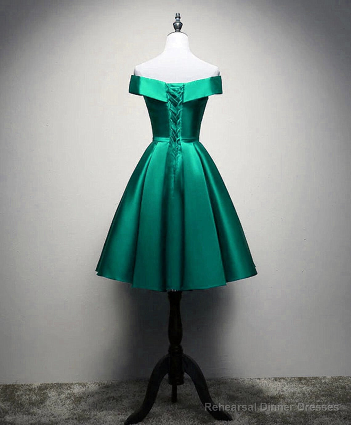 Satin Off-the-Shoulder Short Prom Dresses, Green Homecoming Dresses Main image