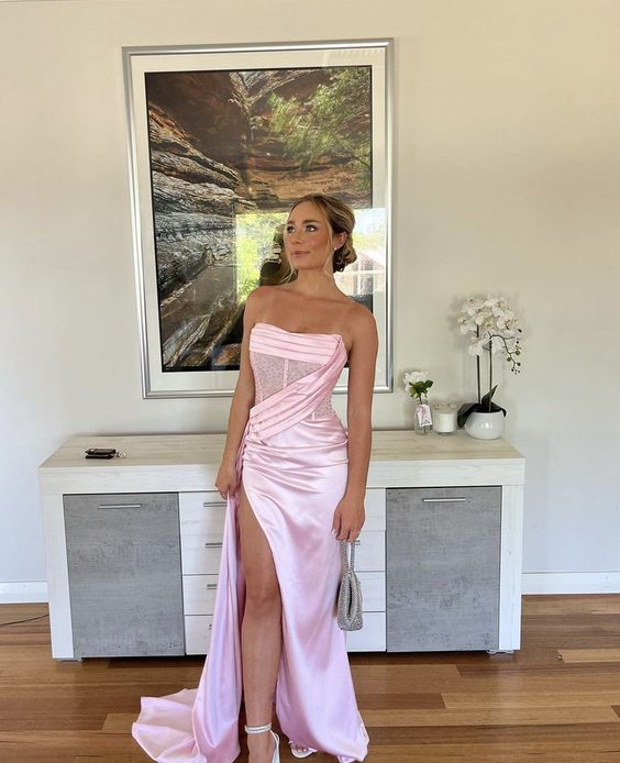 Sexy 17Th Birthday Dress Stapless Mermaid Classy Prom Dress For Black Girls Thigh-High Slits Pleats Beading Birthday Outfits