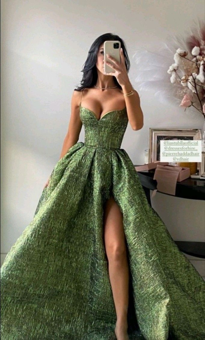 Sexy Ball Gown Classy Prom Gown With Straps Green Lace Classy Prom Dress For Teens Secondary image