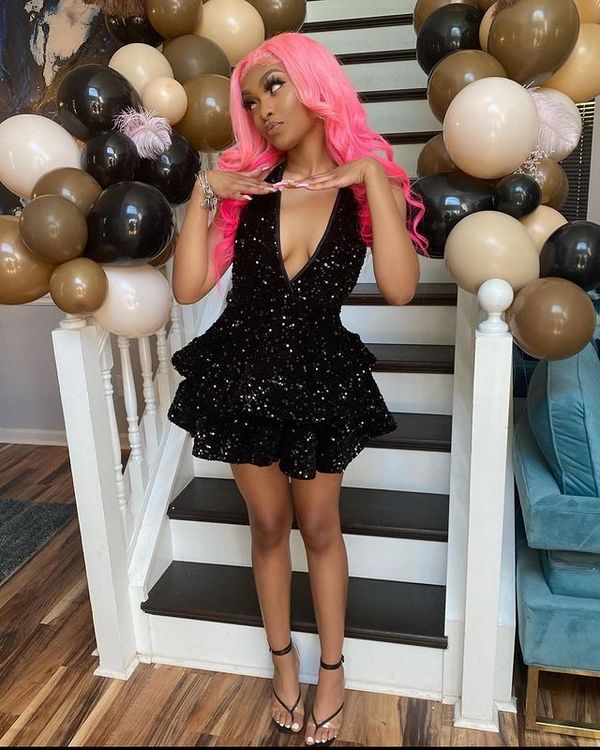 Sexy Black Sparking Short Cocktail Dress Back Open Tiered Sequin Graduation Gown Parties Night Main image