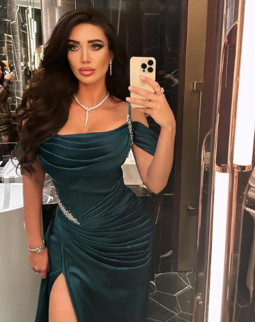 Sexy Dark Green Satin Mermaid Classy Prom Dress 2026 Spaghetti Straps Pleats Seep Train Classy Evening Occasion Pageant Gowns