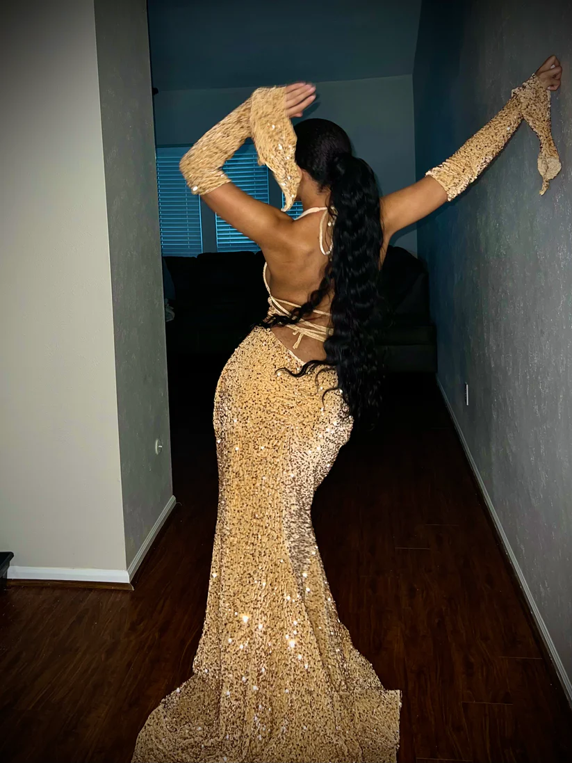 Sexy Mermaid Halter Red Sequin Long Classy Prom Dress With Gloves