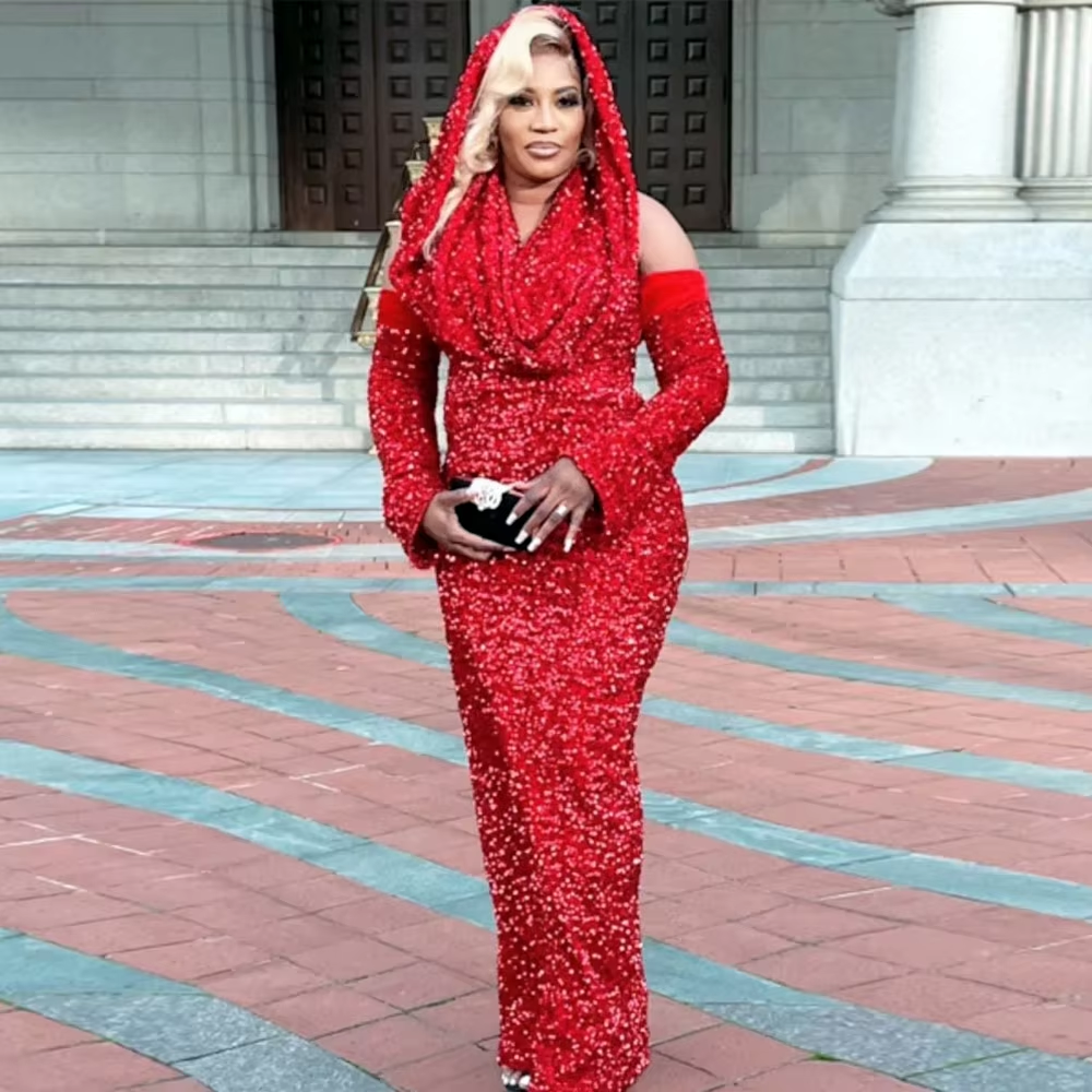 Sexy Mermaid Halter Red Sequin Long Classy Prom Dress With Gloves