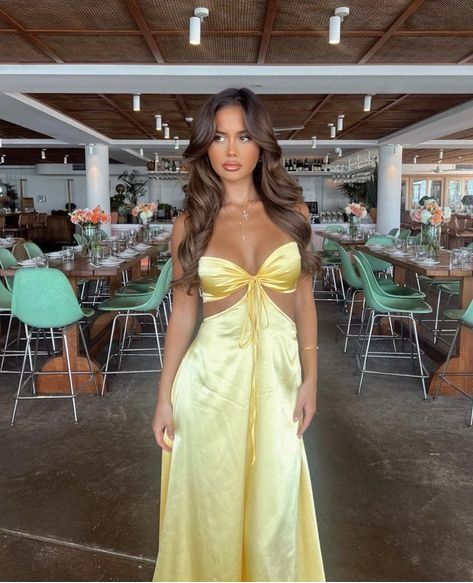 Sexy Mermaid Spaghetti Straps Yellow Classy Prom Dress 21Th Birthday Outfit