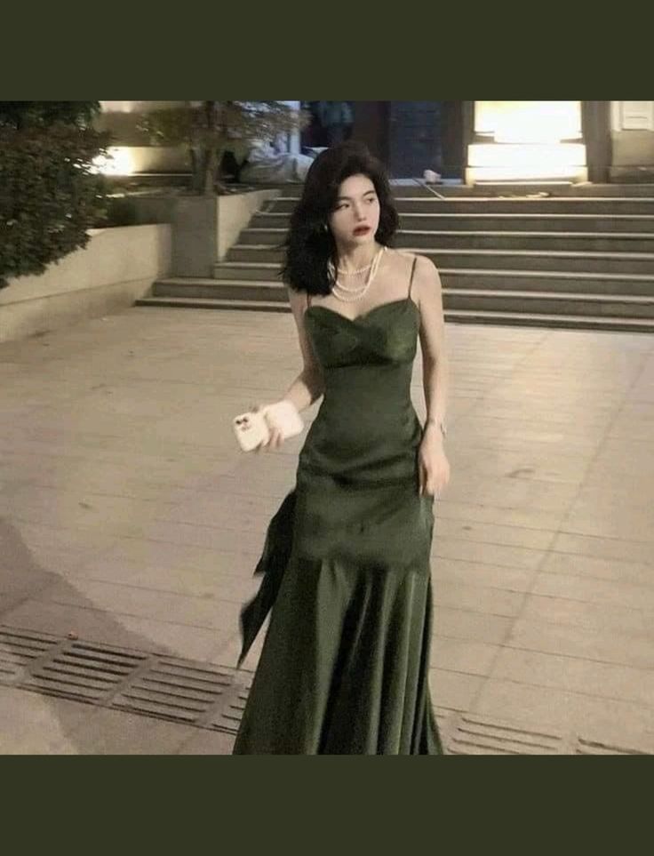 Sexy Mermaid Straps Green Party Dress Satin Long Classy Prom Dress