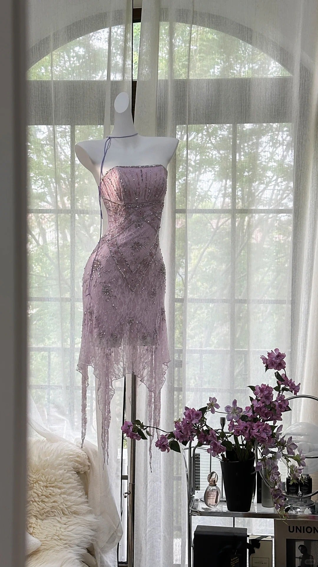 Sexy Purple Lace Tube Top Beaded Earrings Curled Skirt Classy Prom Dress