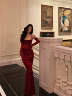 Sexy Sheath Spaghetti Straps Lace Red Velvet Long Classy Prom Dress Birthday Outfits With Gloves