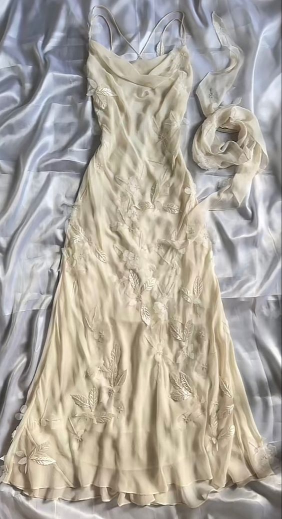 Sexy Sheath Straps Chiffon Champagne Long Classy Prom Dress Secondary image