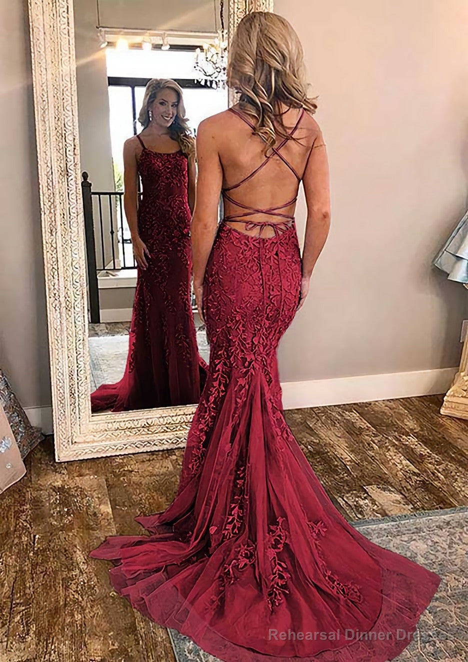 Sheath/Column Square Neckline Sleeveless Court Train Lace Prom Dresses With Appliqued