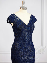 Sheath/Column V-neck Floor-Length Tulle Mother of the Bride Dress With Appliques Lace