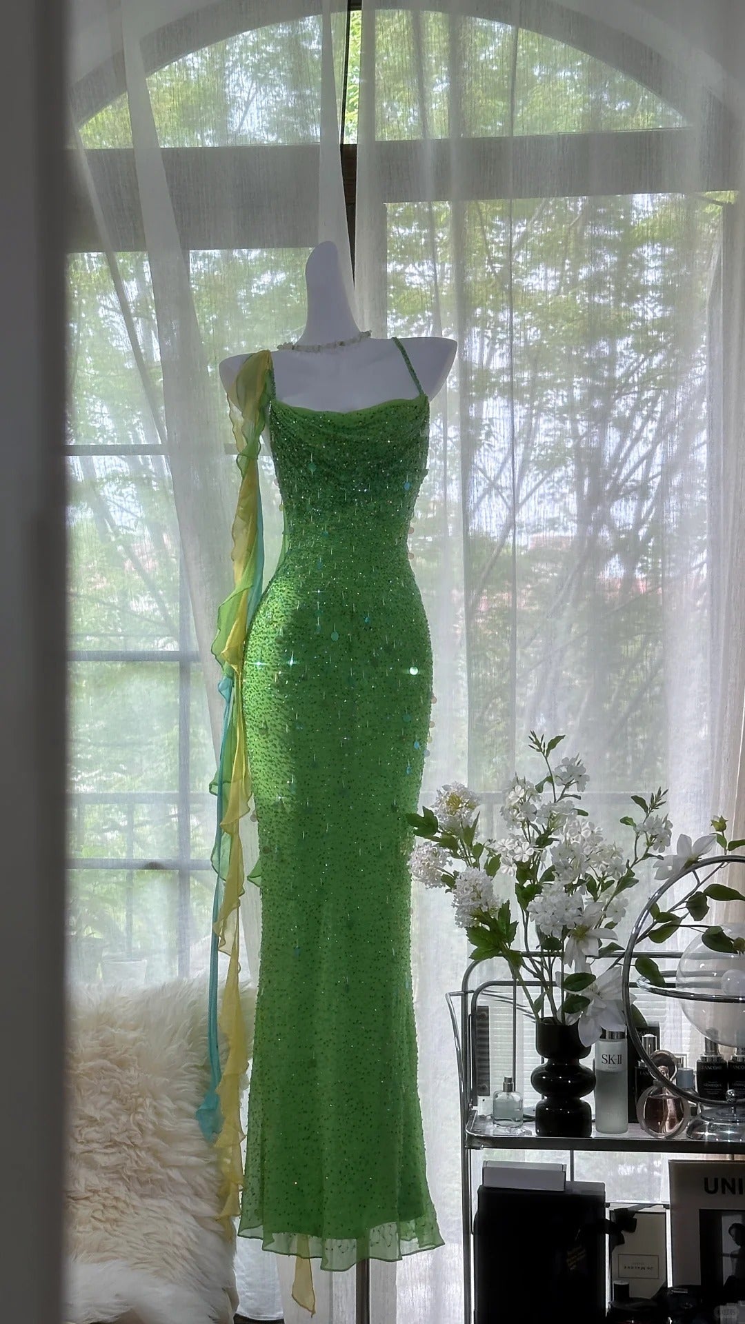 Shiny Full Beaded Heavy Green Mermaid Backless Prom Gown Classy Prom Dress Secondary image