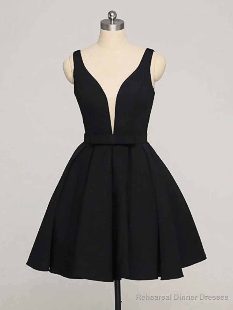 Short A Line V Neck Black Prom Dresses, Black V Neck Short Graduation Homecoming Dresses Main image