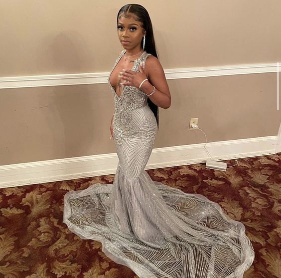 Silver Mermaid Women Classy Evening Party Classy Prom Gowns Main image
