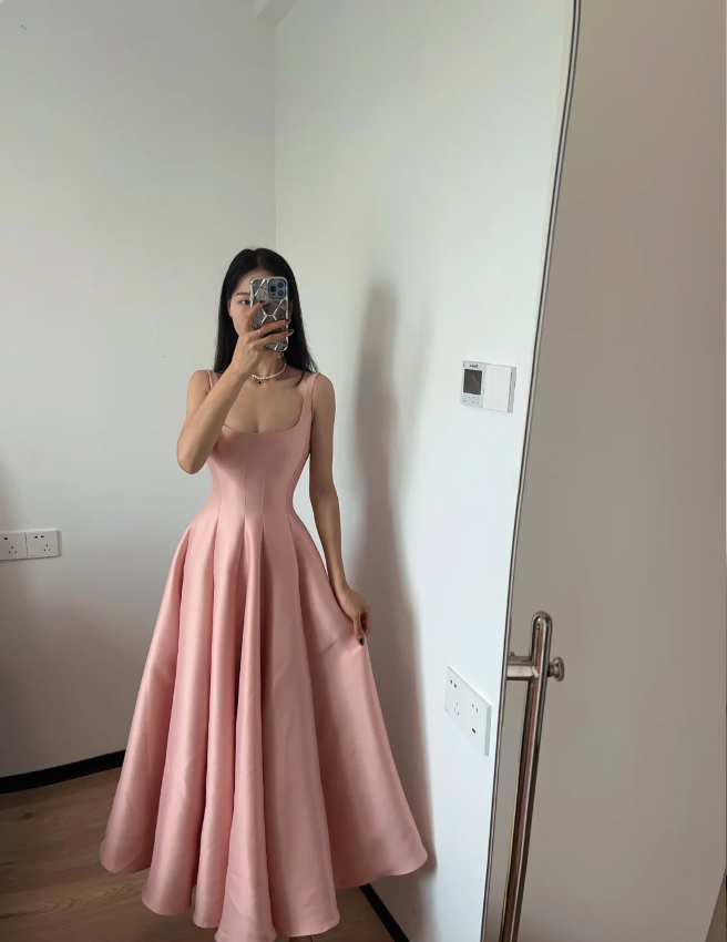 Simple And Elegant Pink A-Line Square Neck Halter Satin Classy Prom Dress