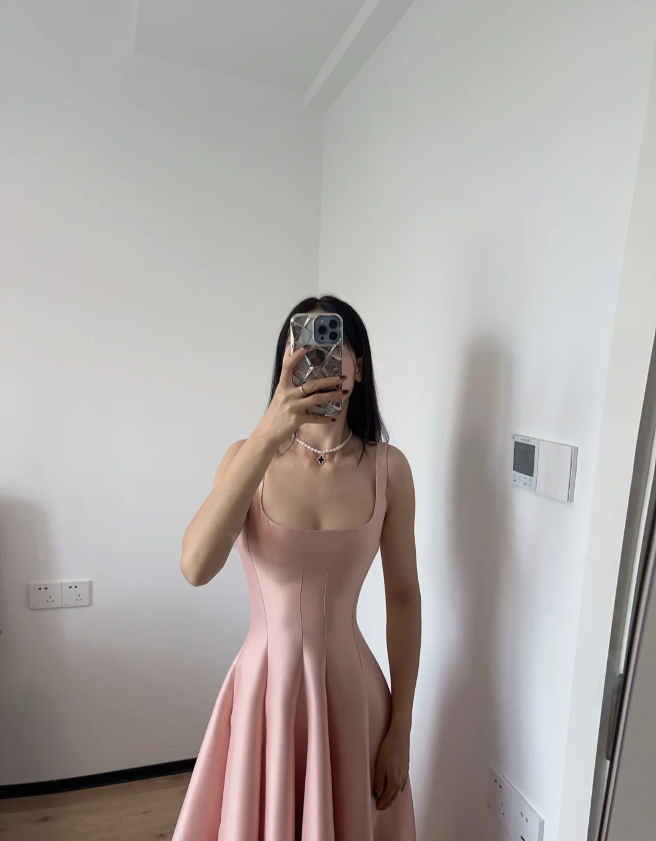 Simple And Elegant Pink A-Line Square Neck Halter Satin Classy Prom Dress
