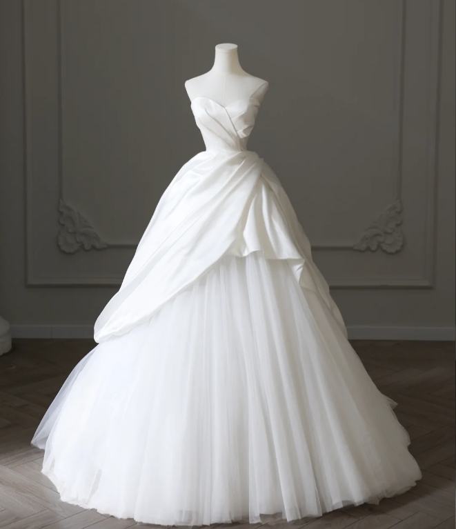 Simple And Elegant White Sweetheart Neckline Satin Tulle A-Line Floor-Length Wedding Dress Main image