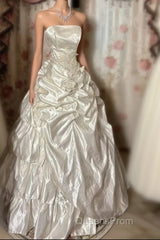 Simple Ball Gown Strapless Sleeveless Pleats White Satin Wedding Dress