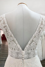Simple Long A-line V-neck Tulle Appliques Lace Wedding Dress