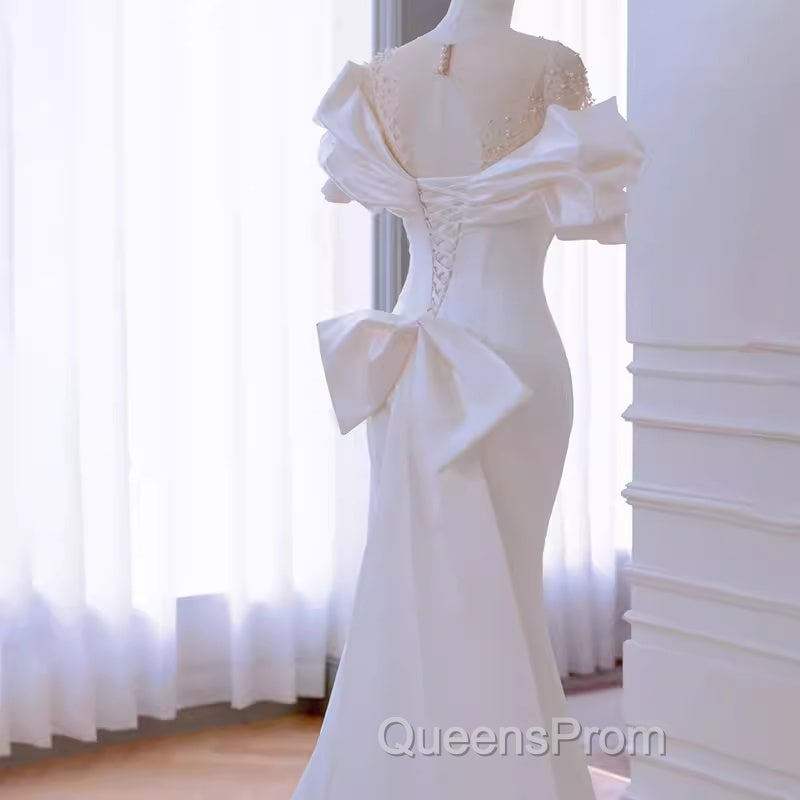 Simple Mermaid Scoop Neckline Satin White Long Wedding Dress