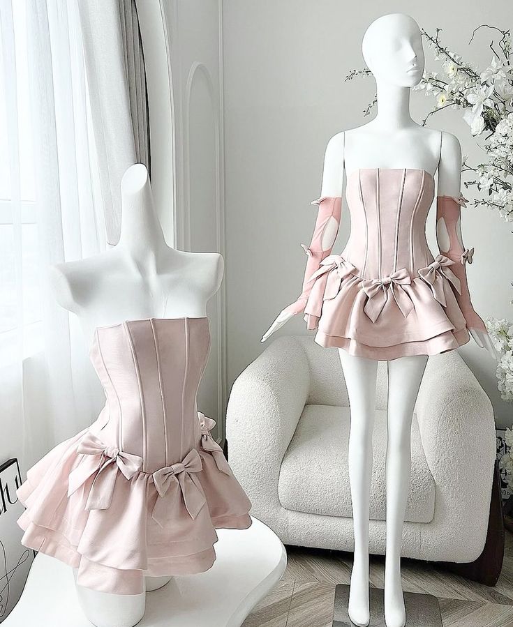 Simple Strapless Sleeveless Satin A-Line Mini Homecoming Dress Secondary image
