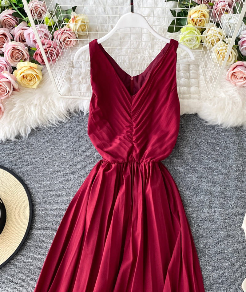 Simple V-Neck Dress Sleeveless Dress