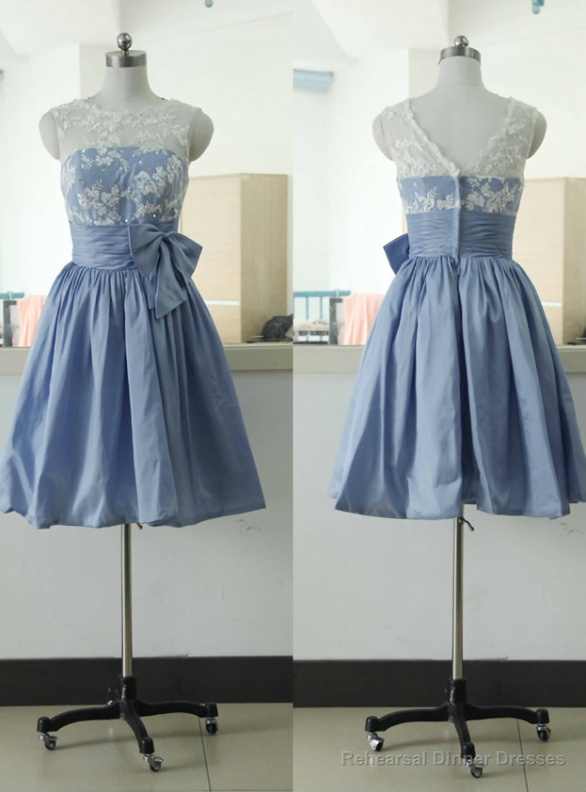 Sleeveless Lace Bridesmaid dress Short Taffeta Bridesmaid dress Knee Length Main image
