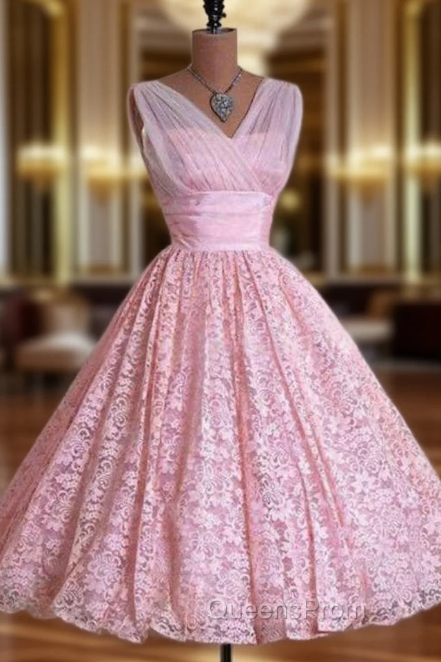 Sleeveless V Neck Knee-Length Ball Gown Lace Homecoming Dress Main image