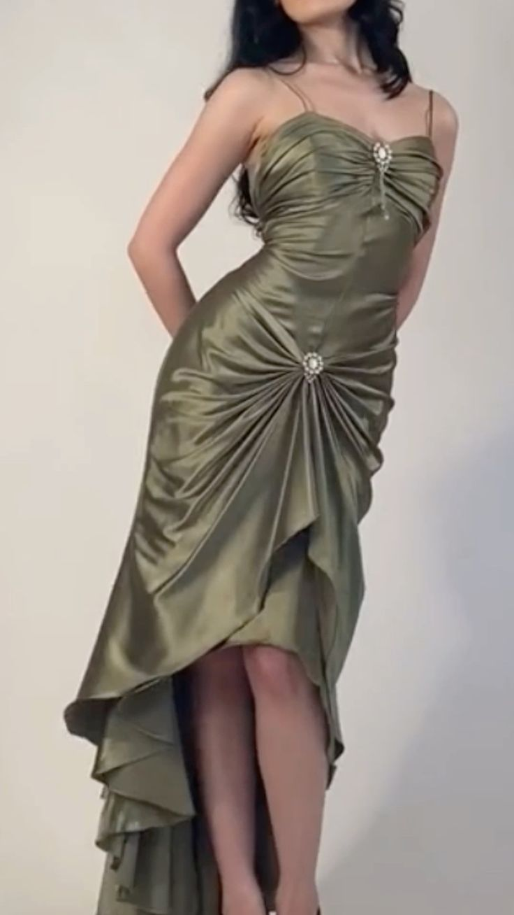 Spaghetti Straps Green Sheath Long Classy Prom Dress Main image