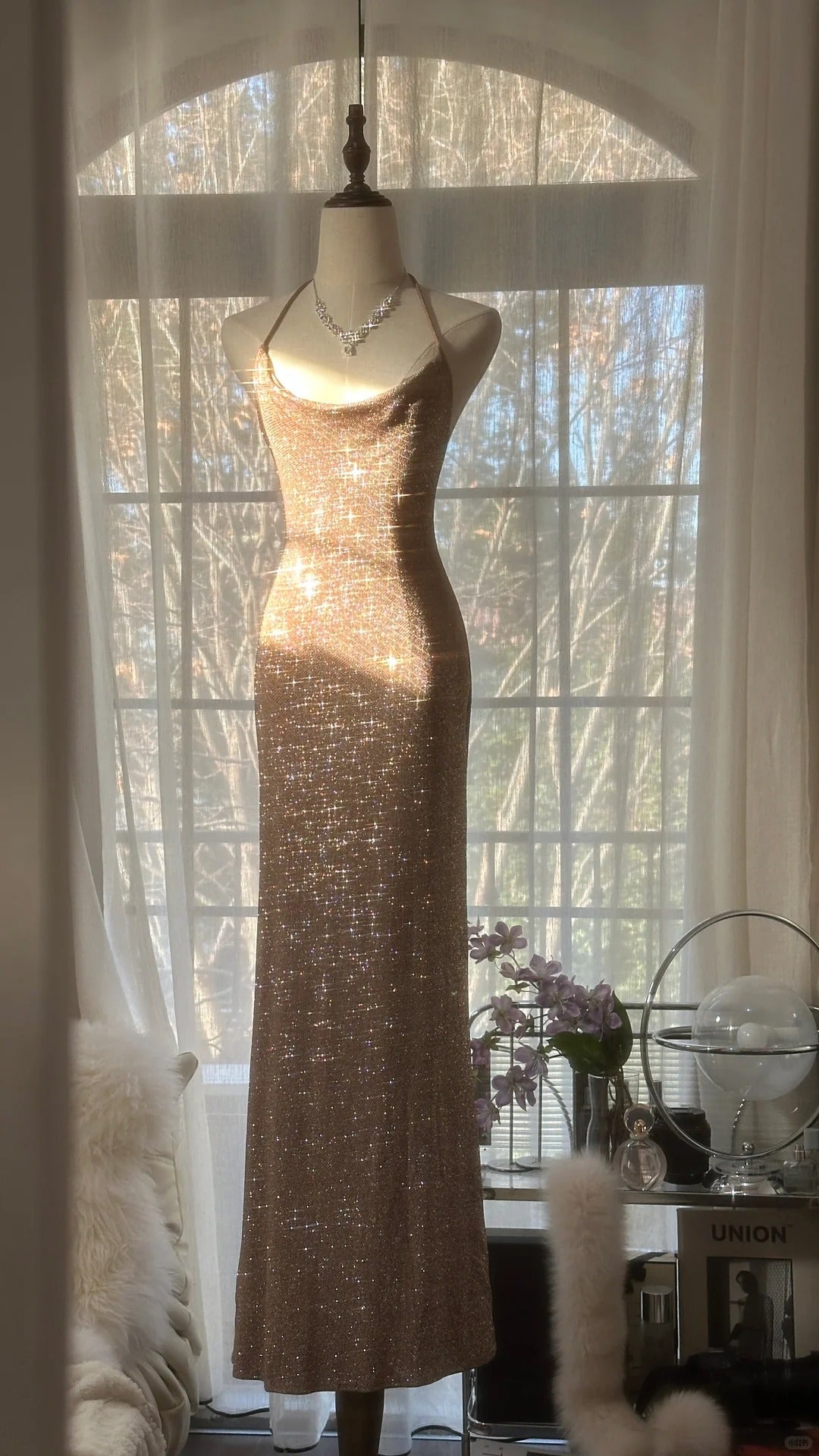 Sparkling Champagne Halter Neck Sequin Mermaid Long Prom Dress Main image